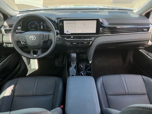 Certified 2025 Toyota Camry XLE image 20