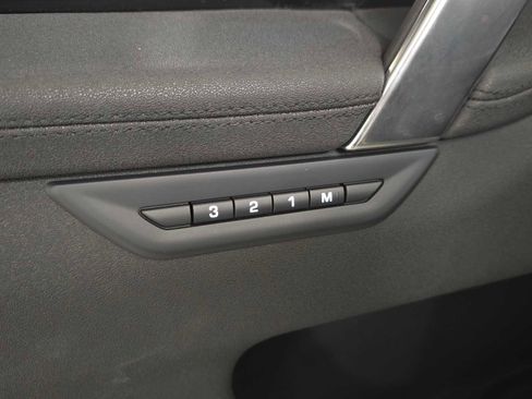 Certified 2025 Land Rover Discovery Sport S image 26