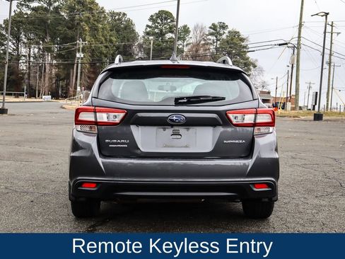 Used 2018 Subaru Impreza 2.0i Premium image 6
