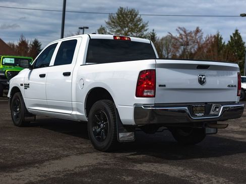 Used 2022 RAM 1500 Classic SLT w/ Protection Group AWD/4WD image 14