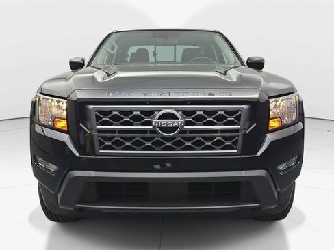Used 2024 Nissan Frontier SV w/ Technology Package image 4
