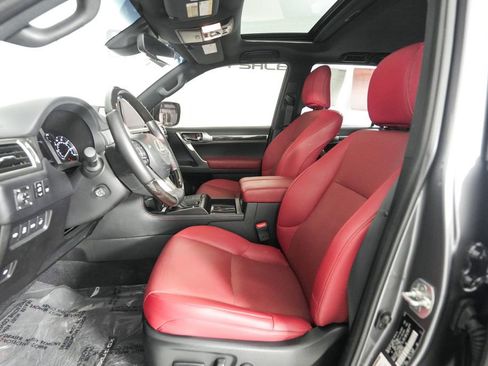 Certified 2023 Lexus GX 460 Premium w/ Premium Plus Package image 9