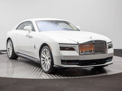 New 2026 Rolls-Royce Spectre image 38
