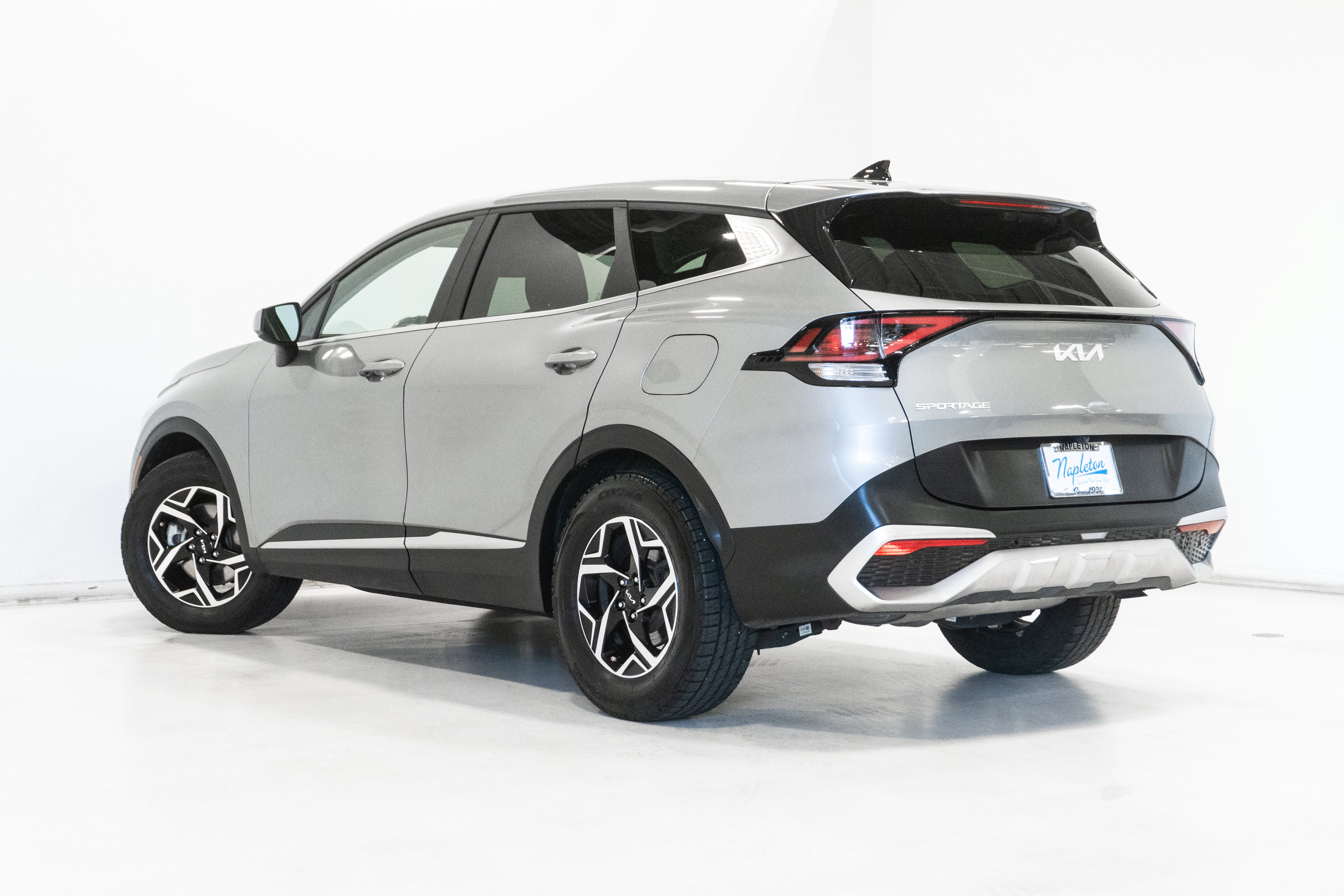 Used 2023 Kia Sportage LX FWD image 25