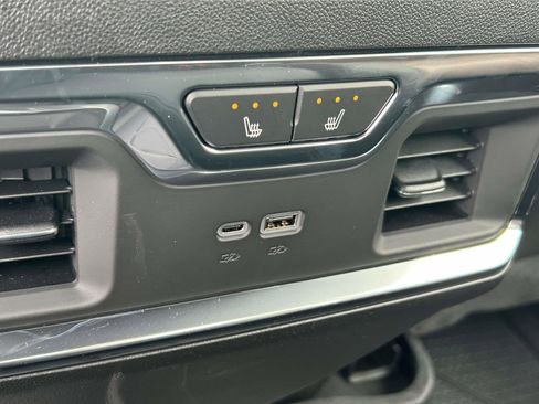 New 2026 Chevrolet Silverado 2500 High Country w/ High Country Premium Package AWD/4WD image 16