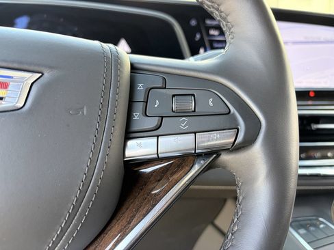 Certified 2023 Cadillac Escalade Sport Platinum AWD/4WD image 23