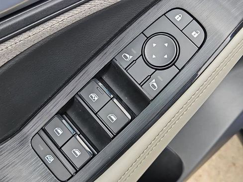 Certified 2021 Nissan Rogue SV AWD/4WD image 24