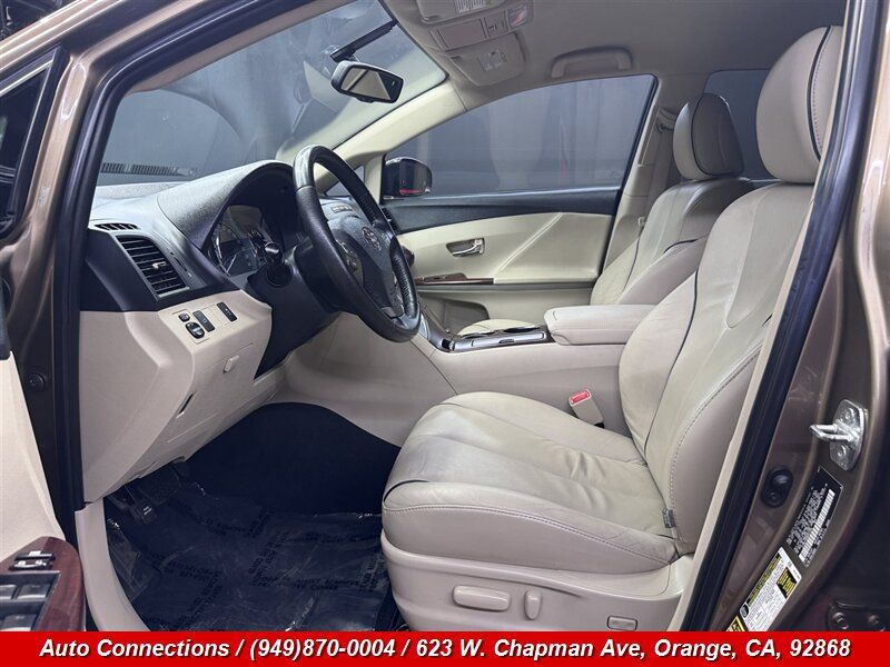 Used 2009 Toyota Venza AWD image 6