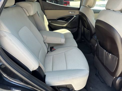 Used 2017 Hyundai Santa Fe Sport AWD/4WD image 15