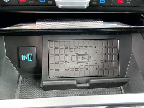 Certified 2024 Ford F150 Lariat w/ Equipment Group 502A High image 32