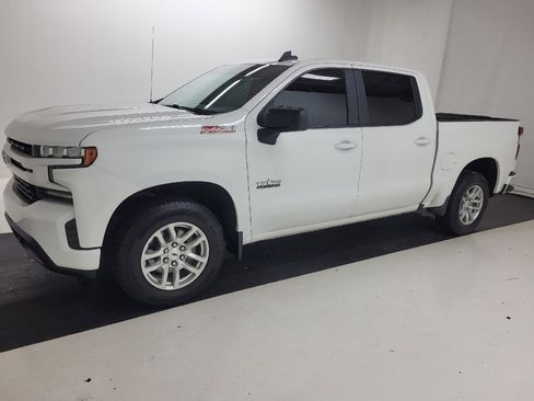 Used 2021 Chevrolet Silverado 1500 RST AWD/4WD image 2
