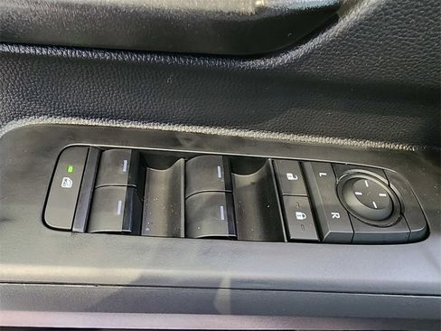 New 2025 Toyota Tacoma SR5 image 11