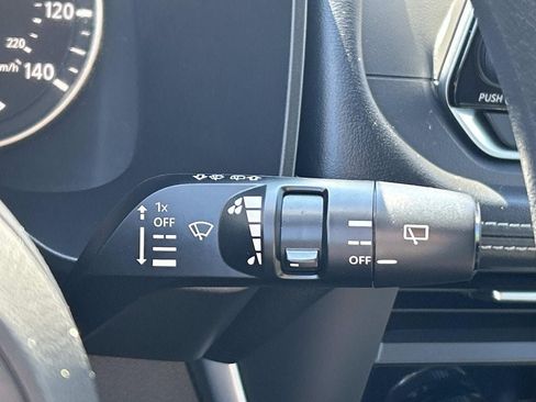 Certified 2024 Nissan Rogue SV AWD/4WD image 31