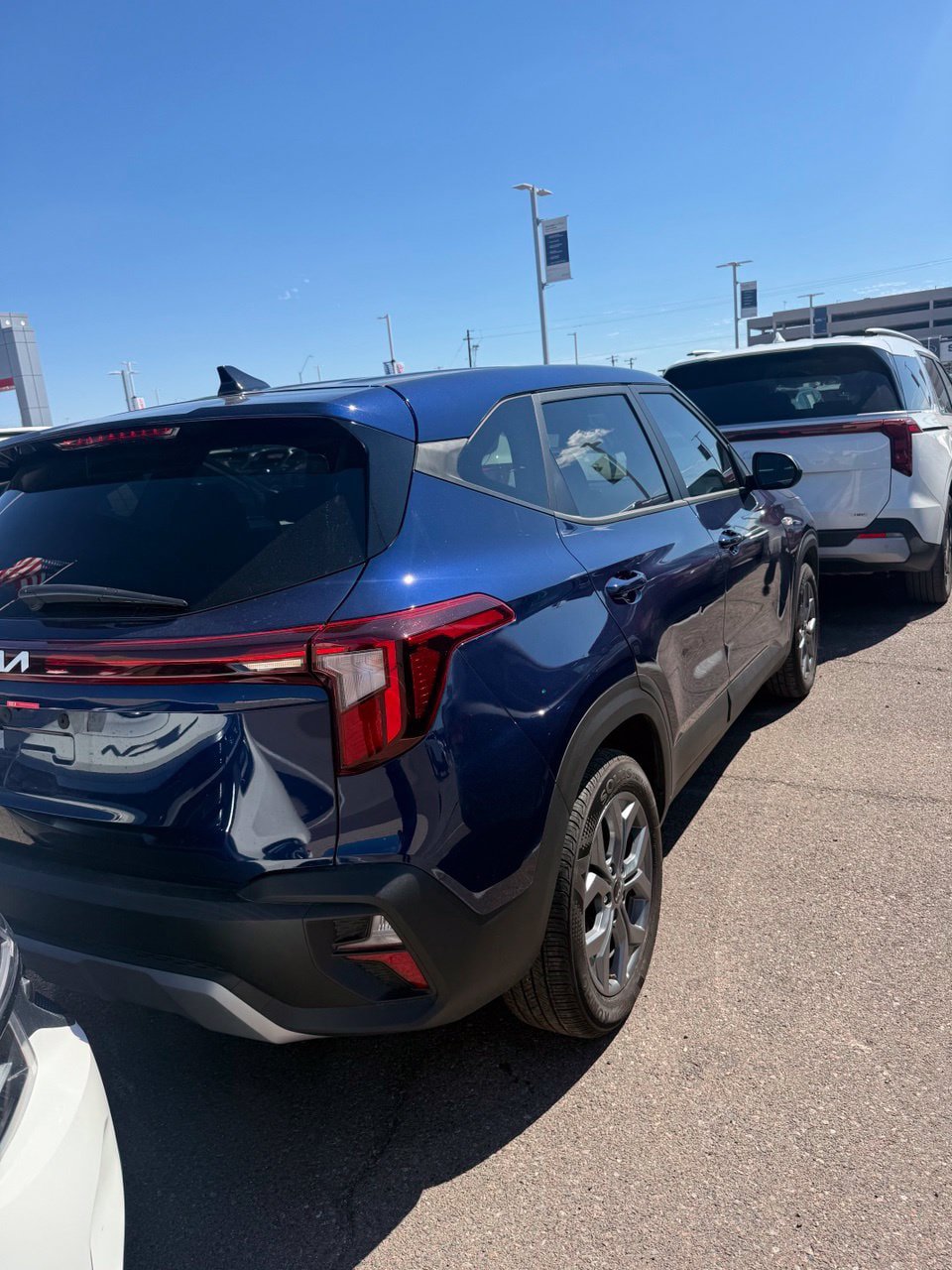 Certified 2026 Kia Seltos LX FWD image 4