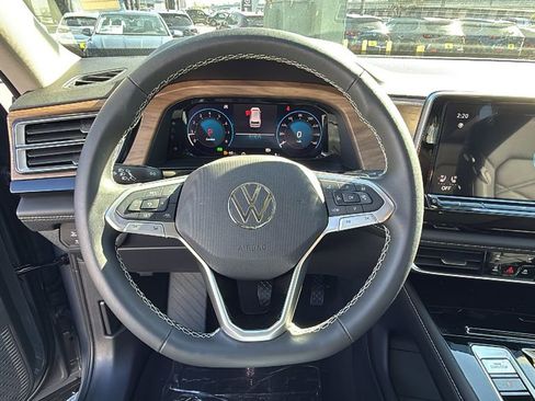 New 2026 Volkswagen Atlas SE image 20
