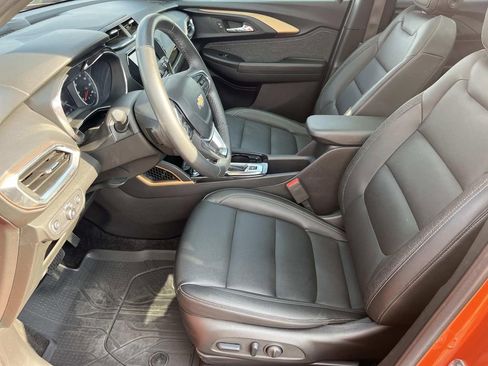 Certified 2023 Chevrolet TrailBlazer ACTIV w/ Sun and Liftgate Package image 11