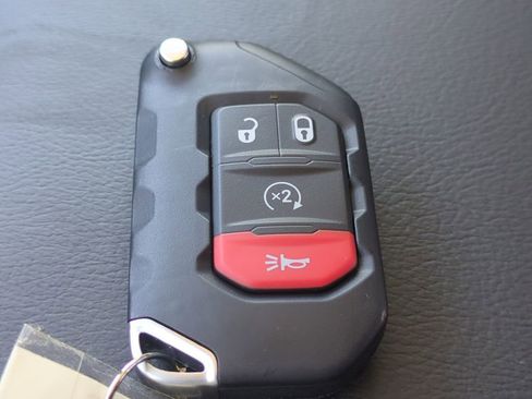 New 2026 Jeep Gladiator Sport image 31