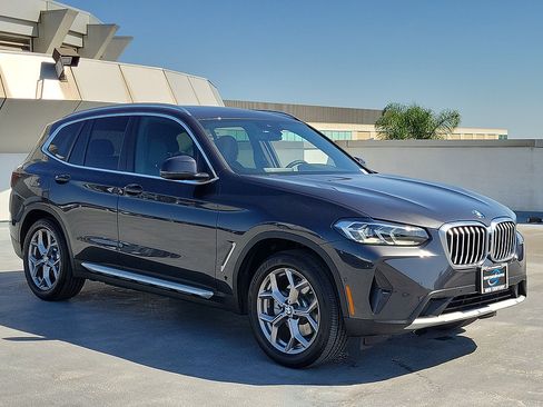 Used 2024 BMW X3 xDrive30i w/ Convenience Package AWD/4WD image 4