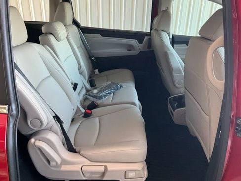 New 2026 Honda Odyssey EX-L image 23