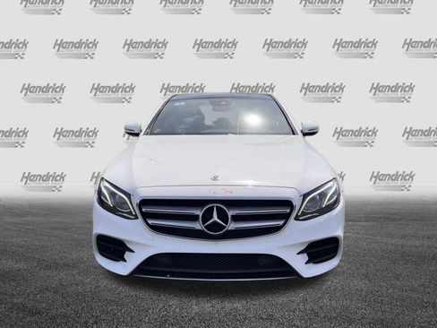 Certified 2018 Mercedes-Benz E 300 4MATIC image 3