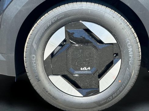 New 2026 Kia EV9 Light RWD image 26
