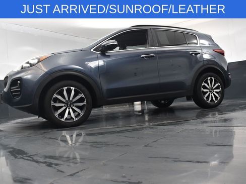 Used 2019 Kia Sportage EX w/ EX Premium Package image 24