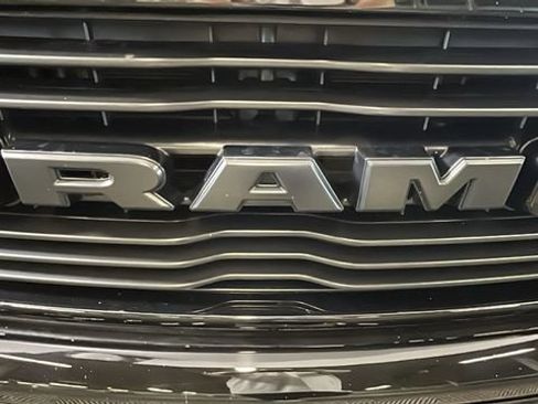 Used 2021 RAM 1500 Big Horn AWD/4WD image 8