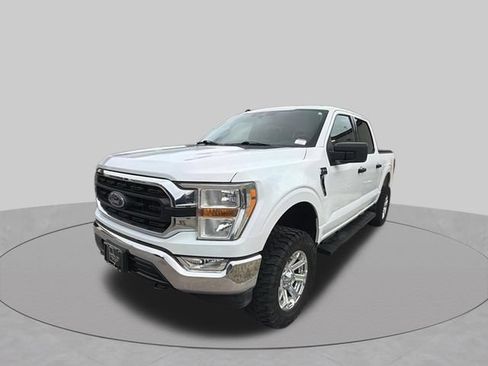 Used 2022 Ford F150 XLT w/ Equipment Group 301A Mid AWD/4WD image 8
