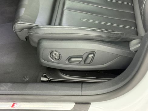 Used 2025 Audi A5 2.0T Premium Plus image 15