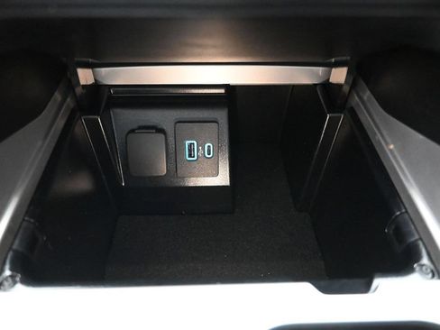 Used 2022 Ford Explorer ST w/ Equipment Group 401A AWD/4WD image 20