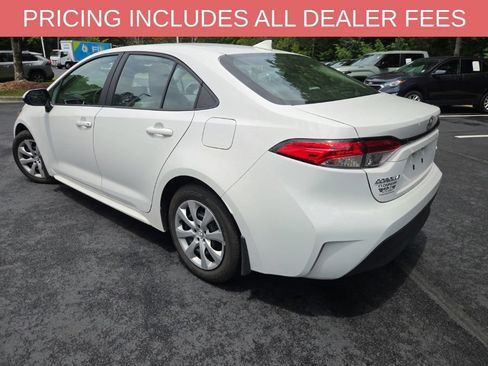 Certified 2025 Toyota Corolla LE FWD image 7