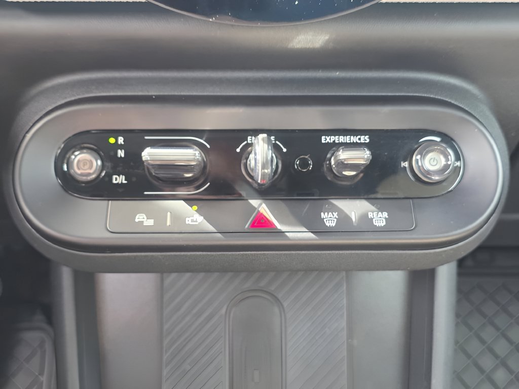 Used 2025 MINI Cooper S FWD image 18