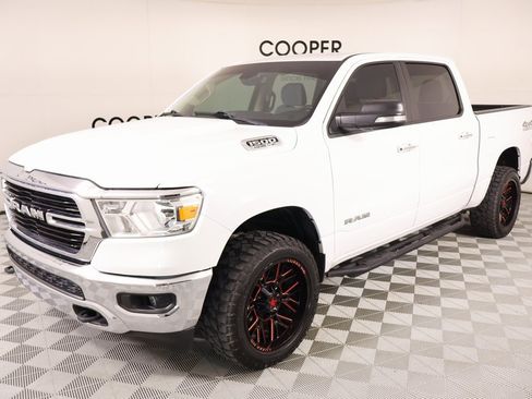 Used 2020 RAM 1500 Big Horn image 9