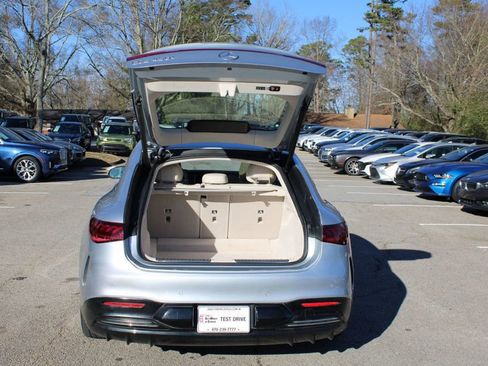 Used 2022 Mercedes-Benz EQS 450+ Sedan image 8