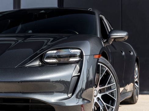 Certified 2021 Porsche Taycan 4S AWD/4WD image 16
