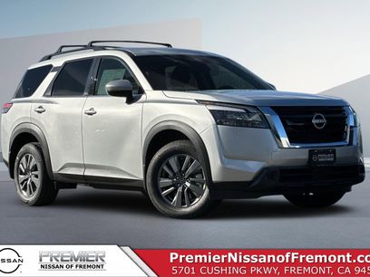 New 2025 Nissan Pathfinder SV
