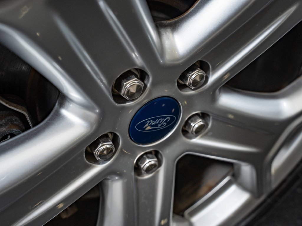 Used 2018 Ford Escape Titanium FWD image 8