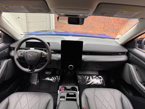 Certified 2025 Ford Mustang Mach-E Select w/ Comfort Package Lite RWD image 13