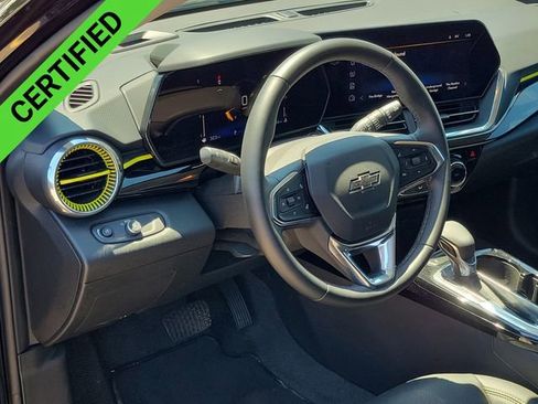 Certified 2025 Chevrolet Trax ACTIV w/ Driver Confidence Package FWD image 8