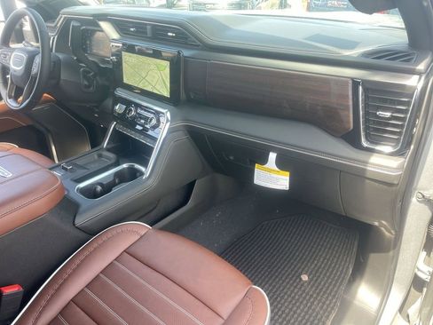 New 2026 GMC Sierra 2500 Denali Ultimate AWD/4WD image 29