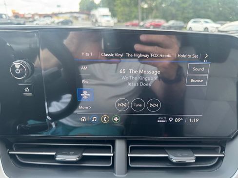 New 2026 Chevrolet Trax LS w/ LS Convenience Package FWD image 21