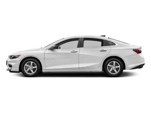 Used 2017 Chevrolet Malibu LS FWD image 2