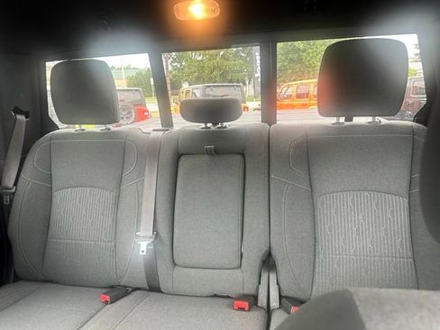 Used 2021 RAM 1500 Warlock AWD/4WD image 21
