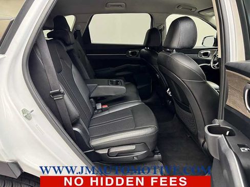 Used 2023 Kia Sorento S AWD/4WD image 20