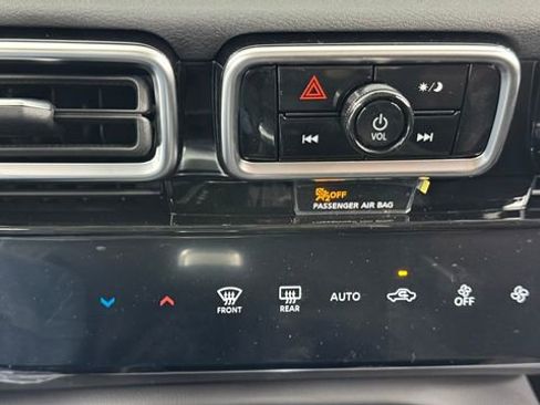 New 2026 Nissan Sentra SR FWD image 25
