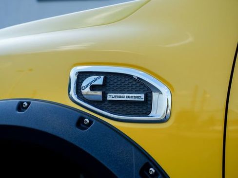 Used 2018 Nissan Titan PRO-4X w/ Pro-4x Convenience Package image 20