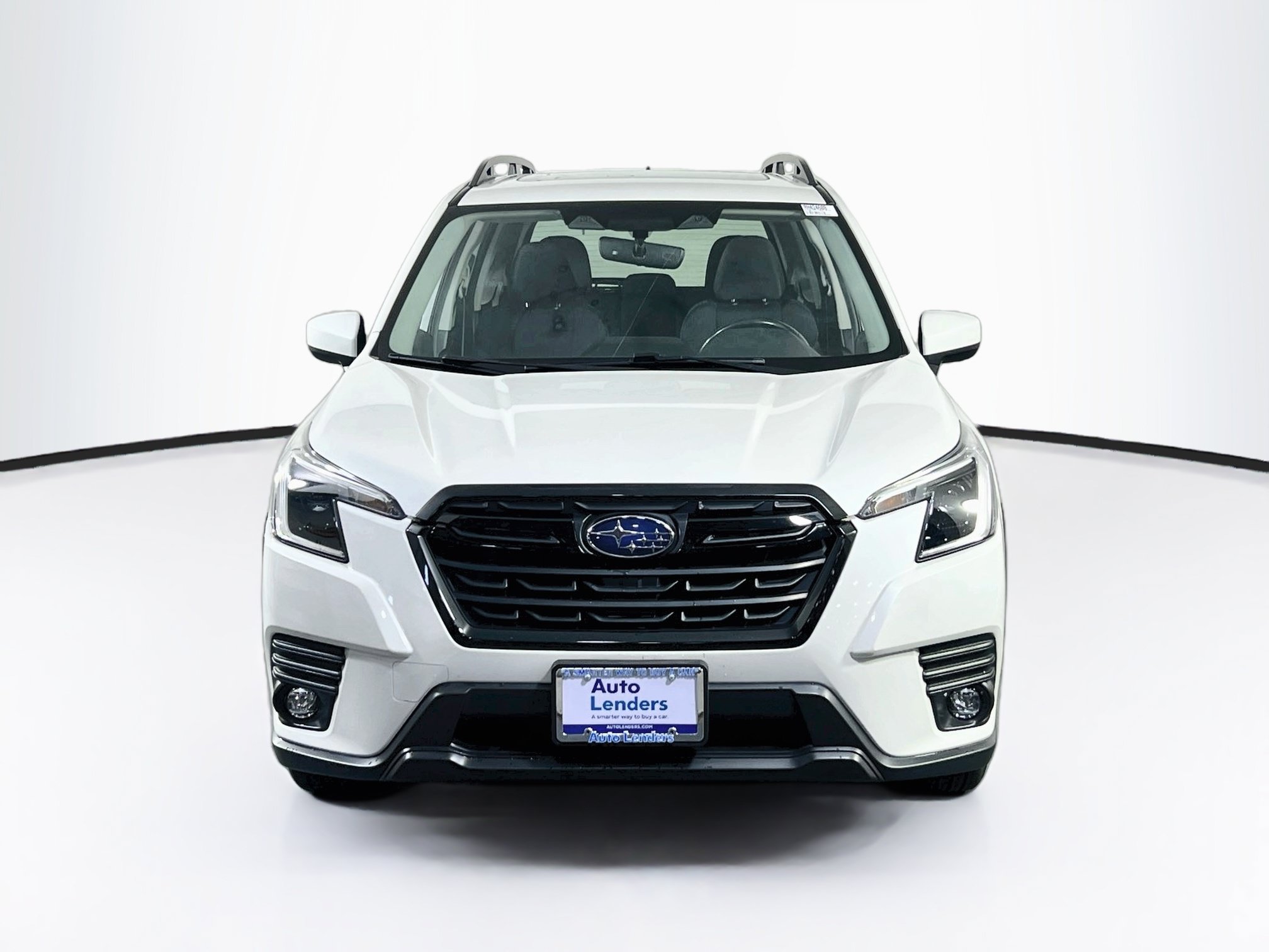 Used 2024 Subaru Forester Premium AWD/4WD image 2