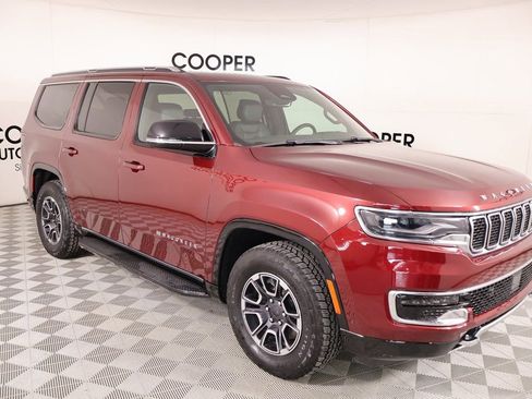 Used 2024 Jeep Wagoneer Series II w/ Premium Group I image 1