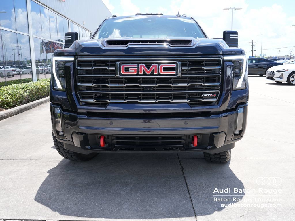 Used 2024 GMC Sierra 2500 AT4 w/ AT4 Premium Plus Package AWD/4WD image 7