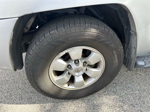 Used 2003 Toyota 4Runner 2WD image 8